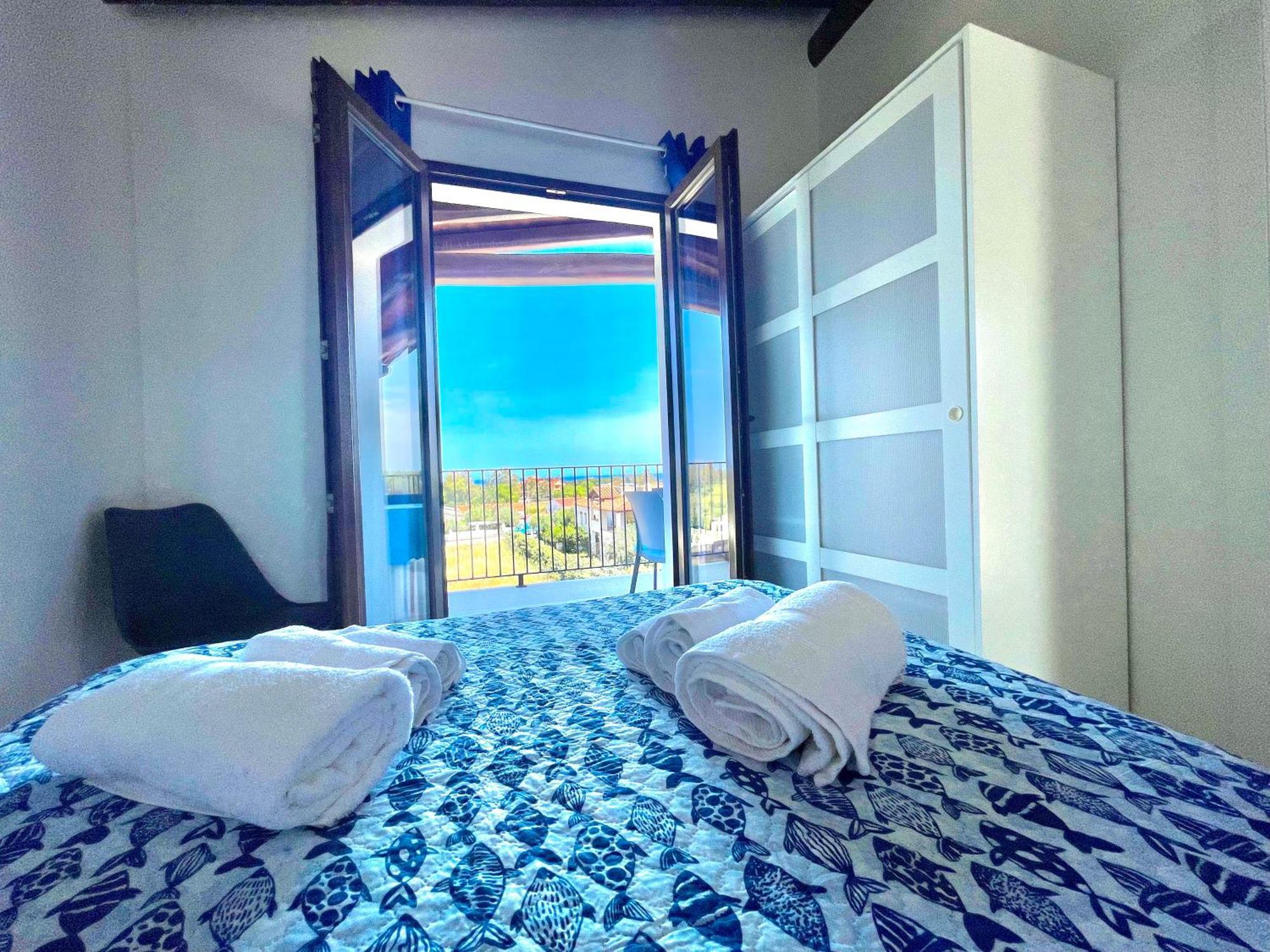 Dreamy Seaside Apartment Bari Sardo Ngoại thất bức ảnh